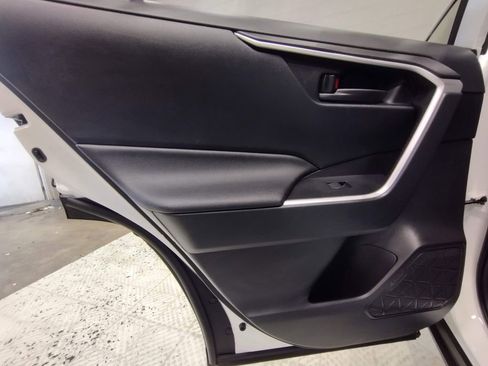 Used 2023 Toyota RAV4 LE image 32