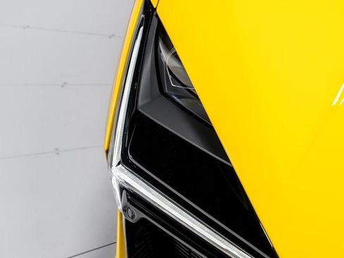 Used 2024 Lamborghini Revuelto image 42