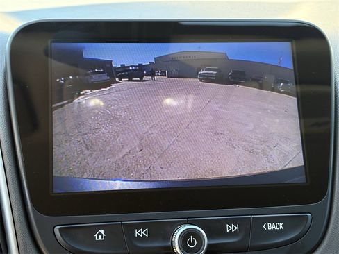 Used 2019 Chevrolet Malibu LS image 18