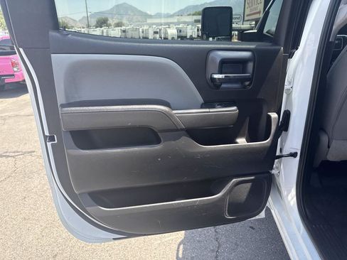 Used 2016 GMC Sierra 2500 4x4 Crew Cab w/ Sierra Convenience Package image 14