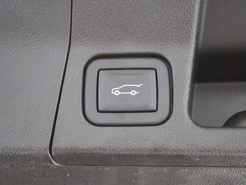 Used 2023 GMC Acadia SLE w/ Driver Convenience Package image 20