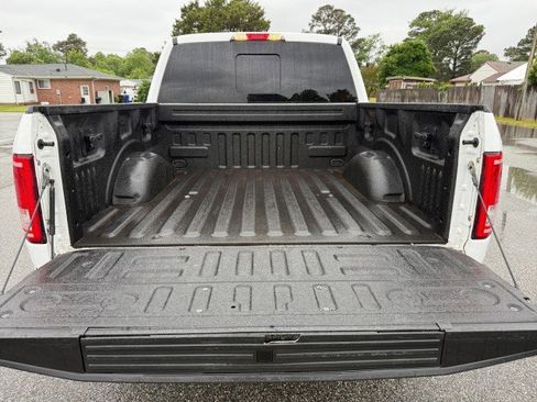 Used 2015 Ford F150 Lariat AWD/4WD image 15