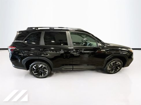 New 2026 Subaru Forester Touring AWD/4WD image 4