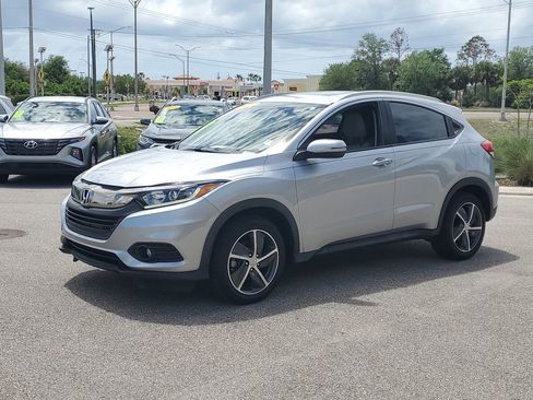 Used 2021 Honda HR-V EX image 4