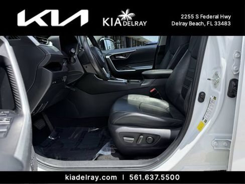 Used 2021 Toyota RAV4 XLE Premium FWD image 19