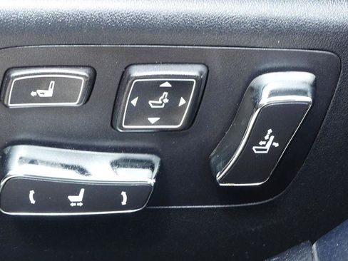 Used 2014 Lexus LS 460 w/ Comfort Package RWD image 12