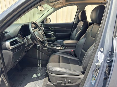 Used 2020 Kia Telluride S AWD/4WD image 16