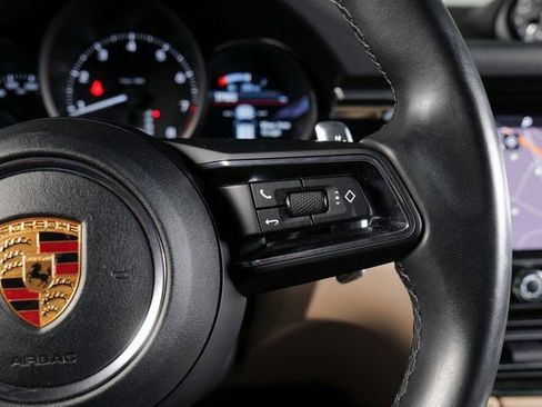 Certified 2023 Porsche Macan image 23