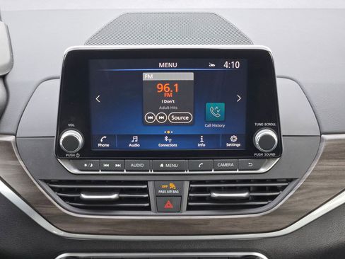 Certified 2025 Nissan Altima 2.5 SV image 16