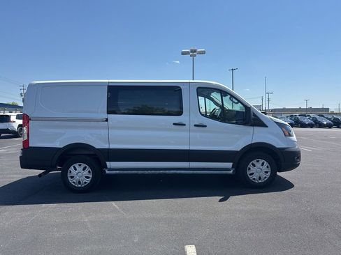 Used 2025 Ford Transit 250 Low Roof w/ Exterior Upgrade Package RWD image 4