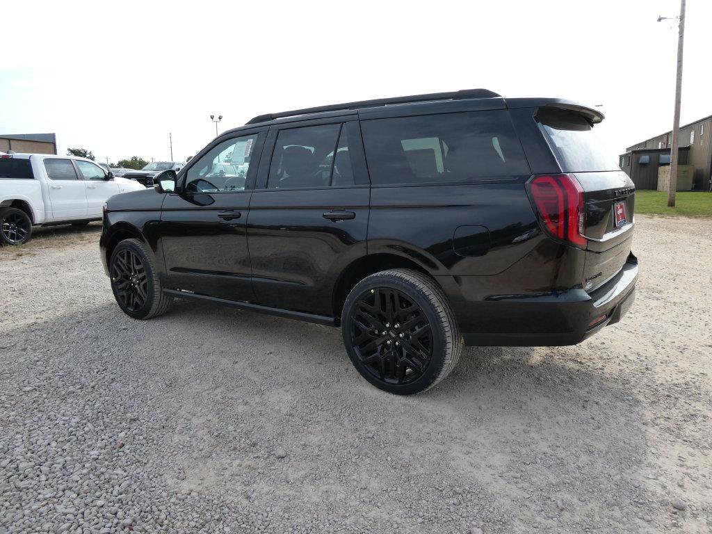 New 2027 Ford Expedition Platinum w/ Stealth Performance Package AWD/4WD image 7