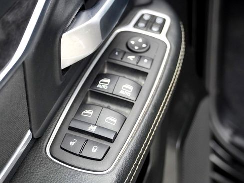 Used 2024 RAM 2500 Big Horn w/ Bed Utility Group image 26