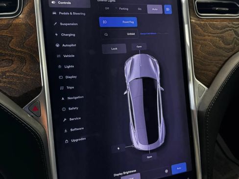 Used 2018 Tesla Model S 100D AWD/4WD image 26
