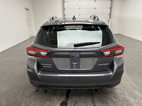 Used 2021 Subaru Impreza 2.0i Limited image 7
