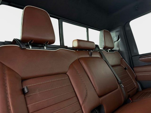 Used 2025 GMC Sierra 2500 Denali Ultimate AWD/4WD image 28