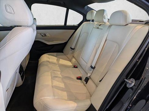 Used 2020 BMW 330i Sedan w/ Convenience Package RWD image 20