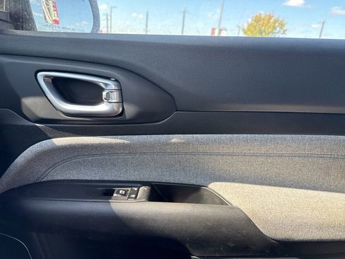 Certified 2024 Jeep Compass Latitude image 49