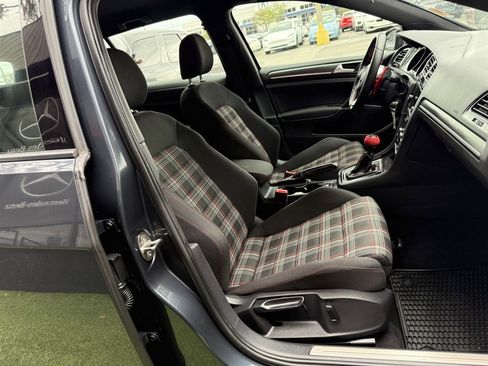 Used 2020 Volkswagen GTI S image 14