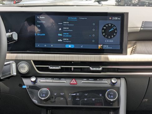 New 2025 Hyundai Sonata SEL image 16