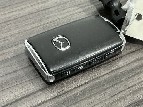 Used 2020 MAZDA CX-5 Touring image 29