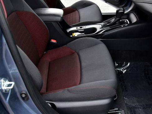 Certified 2024 Toyota Corolla SE image 12