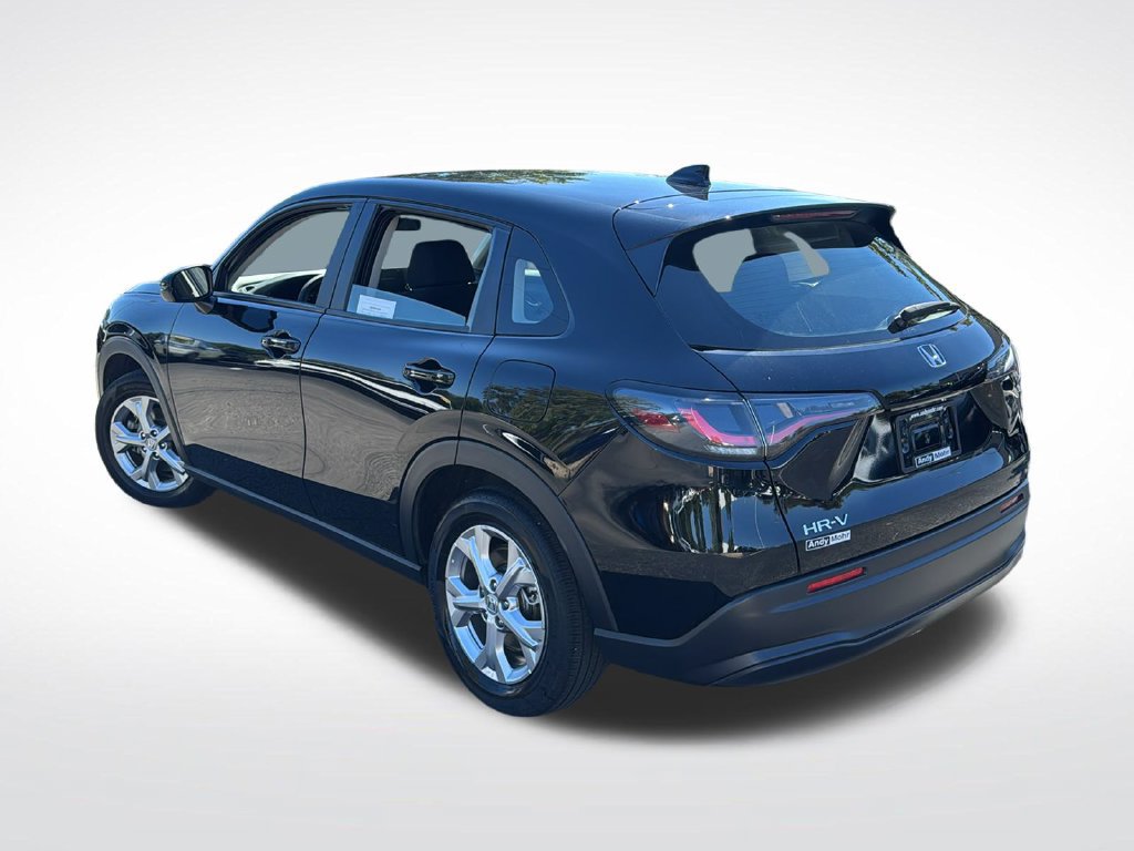 Used 2025 Honda HR-V LX image 5