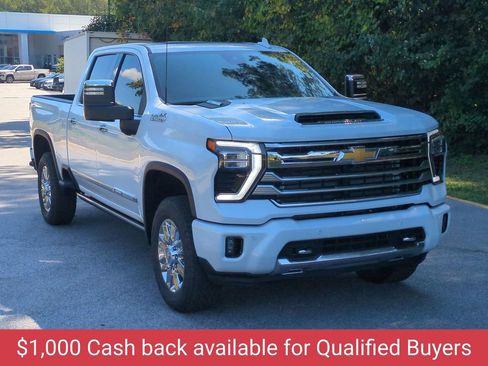 New 2026 Chevrolet Silverado 2500 High Country w/ Technology Package AWD/4WD image 2