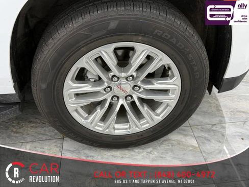 Used 2024 GMC Yukon XL SLT image 10