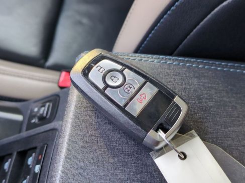 Certified 2024 Ford Bronco Wildtrak image 40