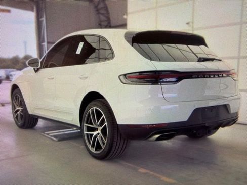 Used 2019 Porsche Macan AWD/4WD image 4