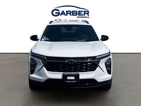 Used 2025 Chevrolet Trax RS w/ Driver Confidence Package FWD image 8
