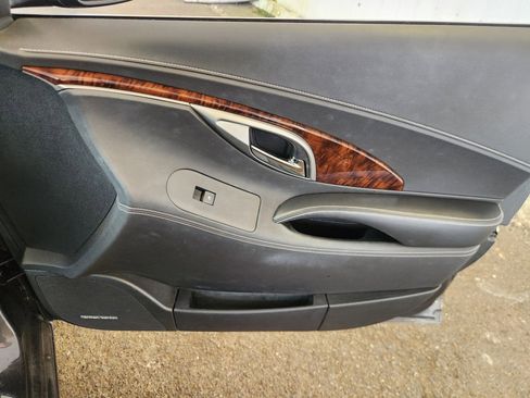 Used 2012 Buick LaCrosse Premium w/ Entertainment Package image 16