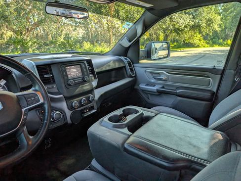 Used 2021 RAM 1500 Big Horn AWD/4WD image 14