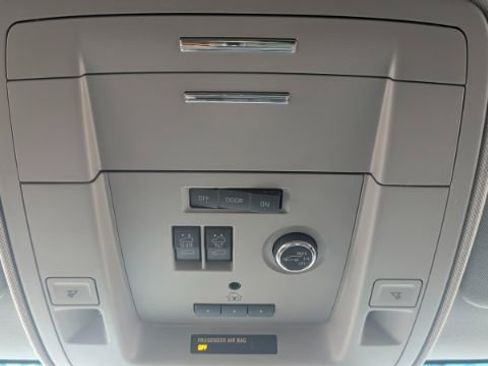 Used 2020 Chevrolet Tahoe LT image 38