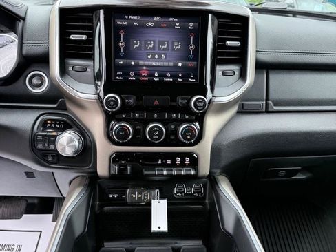Used 2019 RAM 1500 Laramie AWD/4WD image 13