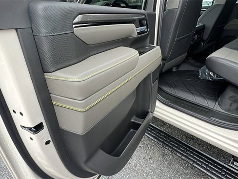 New 2026 Chevrolet Silverado 2500 ZR2 image 16