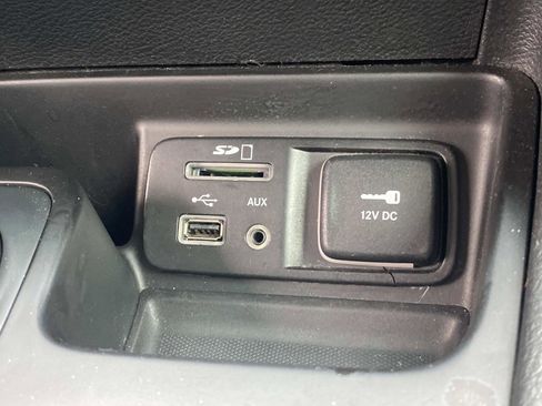 Used 2017 Jeep Cherokee Latitude w/ Safety/Convenience Group image 25