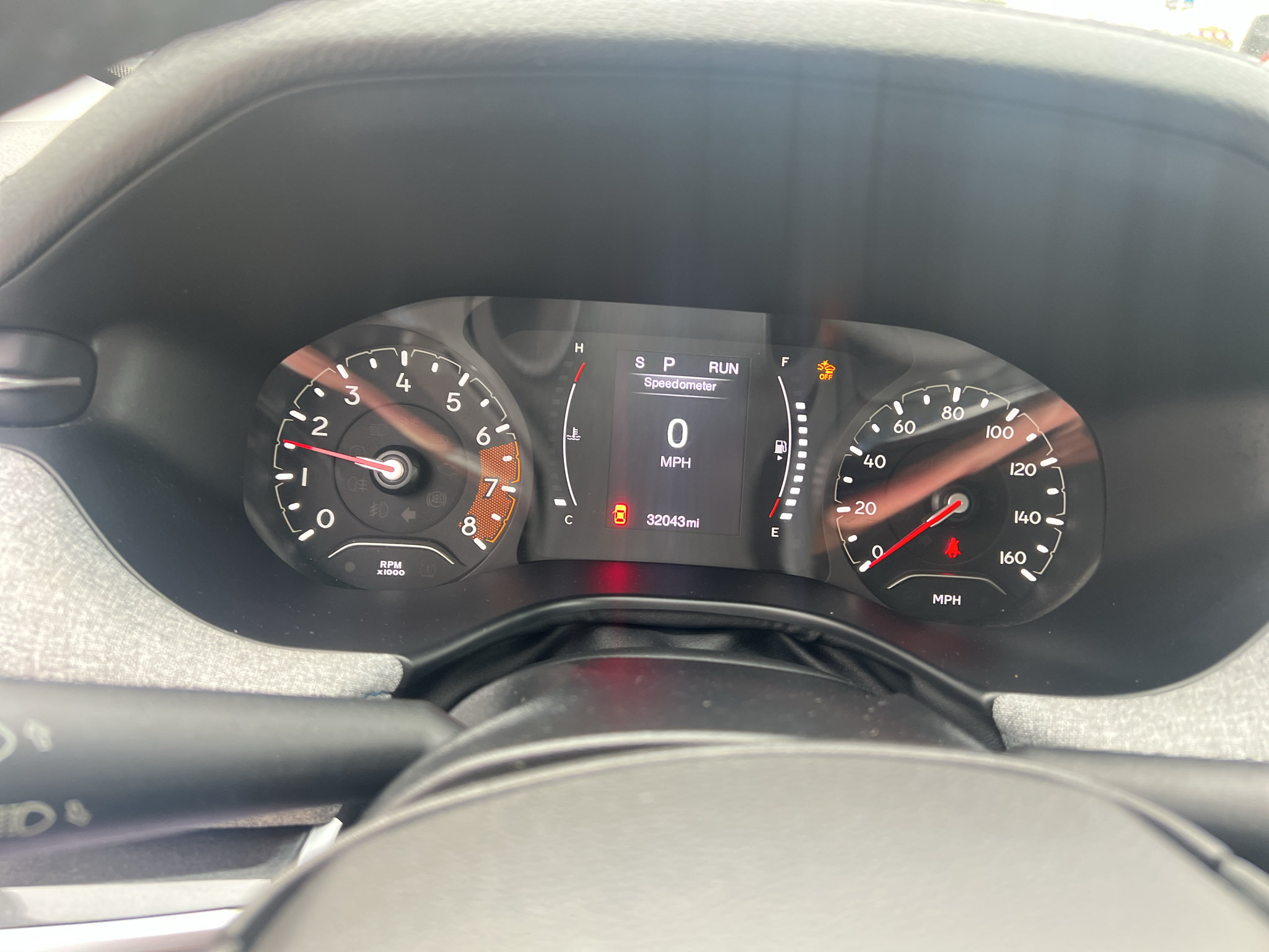 Used 2022 Jeep Compass Latitude FWD image 28