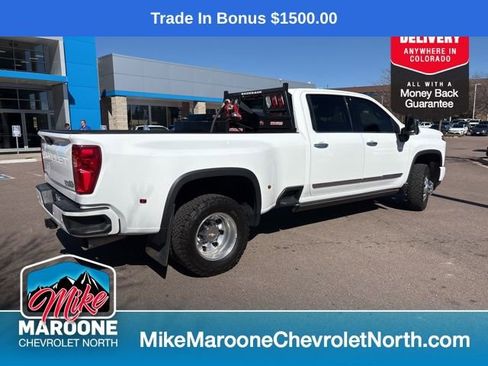 Used 2024 Chevrolet Silverado 3500 High Country w/ High Country Premium Package image 6