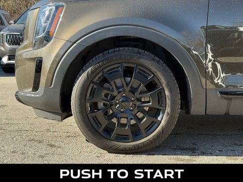 Used 2021 Kia Telluride EX w/ EX Premium Package image 5