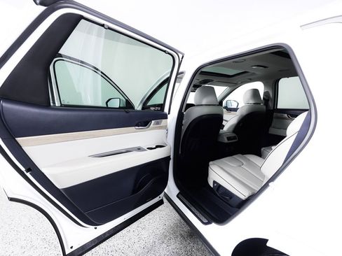 Used 2022 Hyundai Palisade Limited AWD/4WD image 19