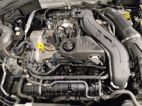 Used 2024 Volkswagen Jetta SE image 30