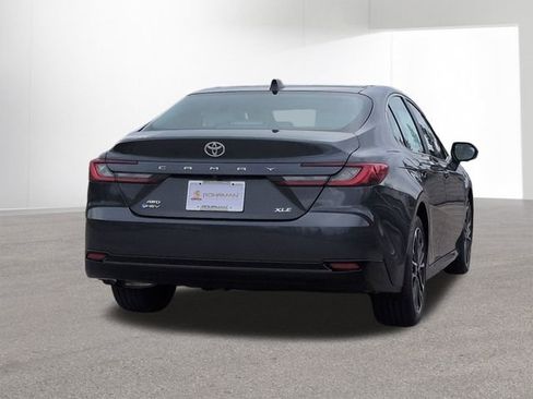 New 2026 Toyota Camry XLE image 5