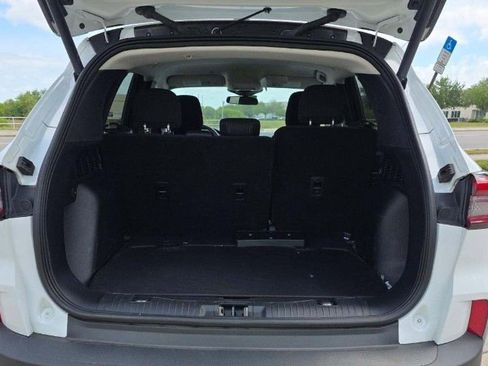 Used 2023 Ford Escape Active FWD image 11