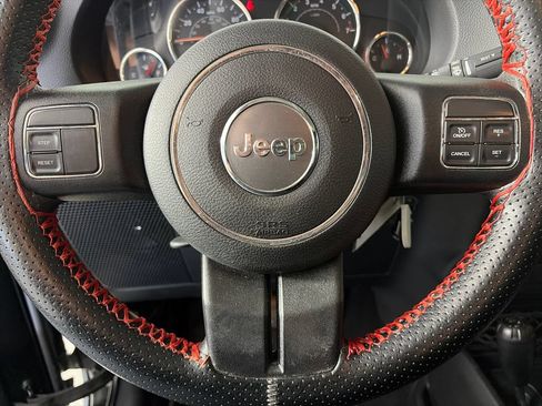 Used 2016 Jeep Wrangler Unlimited Sport AWD/4WD image 16