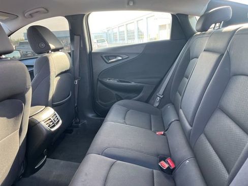 Used 2023 Chevrolet Malibu LT w/ Driver Confidence Package FWD image 11