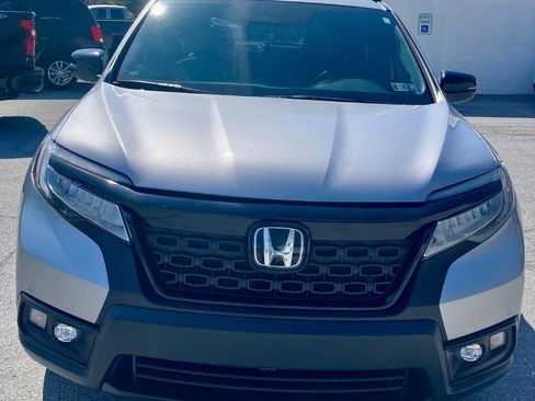 Used 2019 Honda Passport Touring image 3