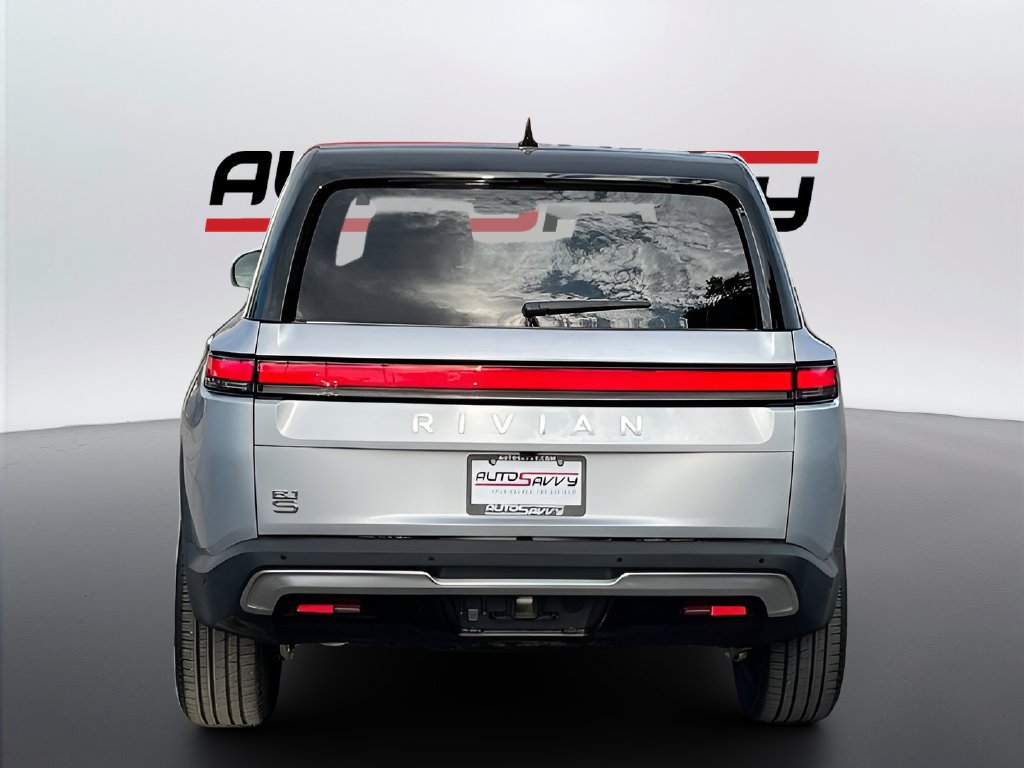 Used 2024 Rivian R1S Adventure Dual AWD/4WD image 6