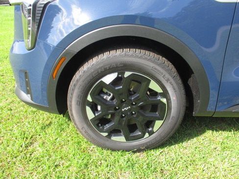 New 2025 Kia Sorento S w/ Panoramic Sunroof Package image 9