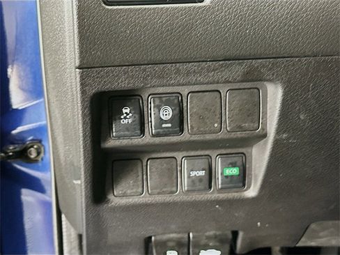 Used 2020 Nissan Rogue Sport S w/ Appearance Package image 10